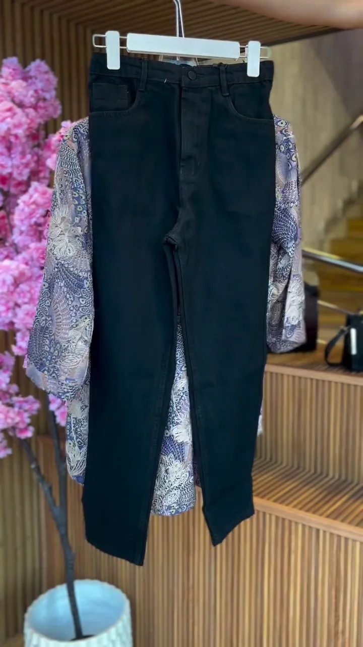 swirl bloom blouse & noir base pants