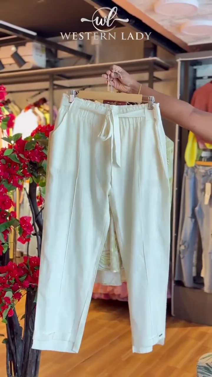 floral mist top & white pants