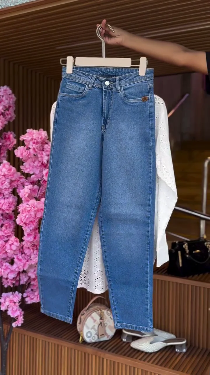 eyelet blouse in white & denim jeans in classic blue