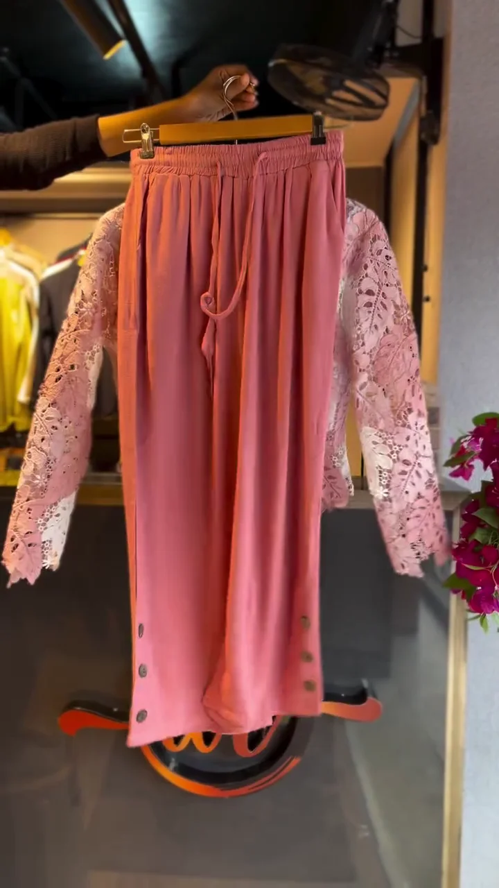 lace blouse in rose & wide leg pants in blossom pink